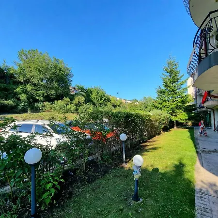 Apartment 2 Bedroom Sunny In South